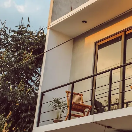 Lahos Apartament'S Panajachel Exterior photo