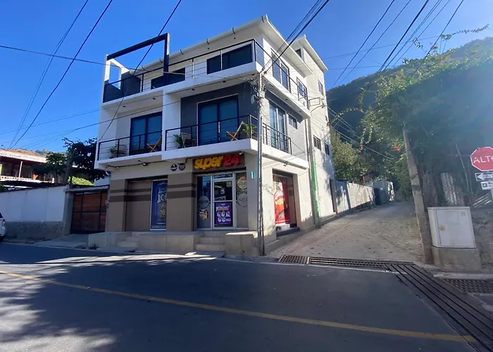 Lahos Apartament\'S